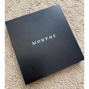 NWOT Morphe 9B Bronzed Babe eyeshadow palette